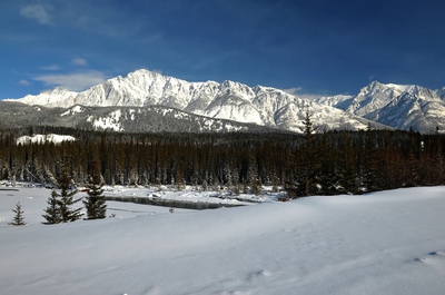 Mountain View Bow Valley Parkway Winter Banff