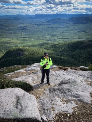 19 Hiking Trail Mont Du Lac Des Cygnes Summit